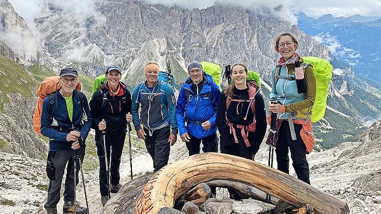 Die Gruppe des Alpenvereins Bad Kissingen in den Dolomiten.
