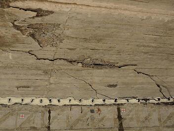 Die Experimente haben den Beton an die Belastungsgrenze geführt.Foto: Arkadius Guzy