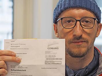 Weil er die Ausgangssperre der Corona-Maßnahmen im Dezember vergangenen Jahres missachtet hat, bekam Maximilian Koch einen Bußgeldbescheid über 278,50 Euro. Die Höhe empfindet der junge Mann als "unmenschlich".