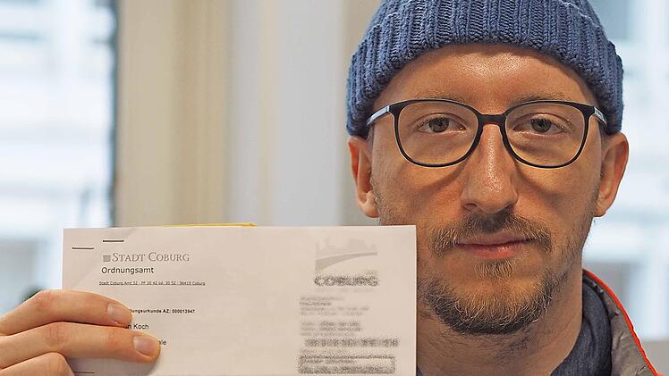 Weil er die Ausgangssperre der Corona-Maßnahmen im Dezember vergangenen Jahres missachtet hat, bekam Maximilian Koch einen Bußgeldbescheid über 278,50 Euro. Die Höhe empfindet der junge Mann als "unmenschlich".