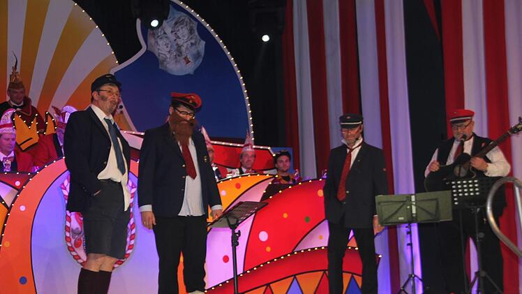 Das Personal vom ICE machte sich so seine Gedanken. Foto: Veronika Schadeck