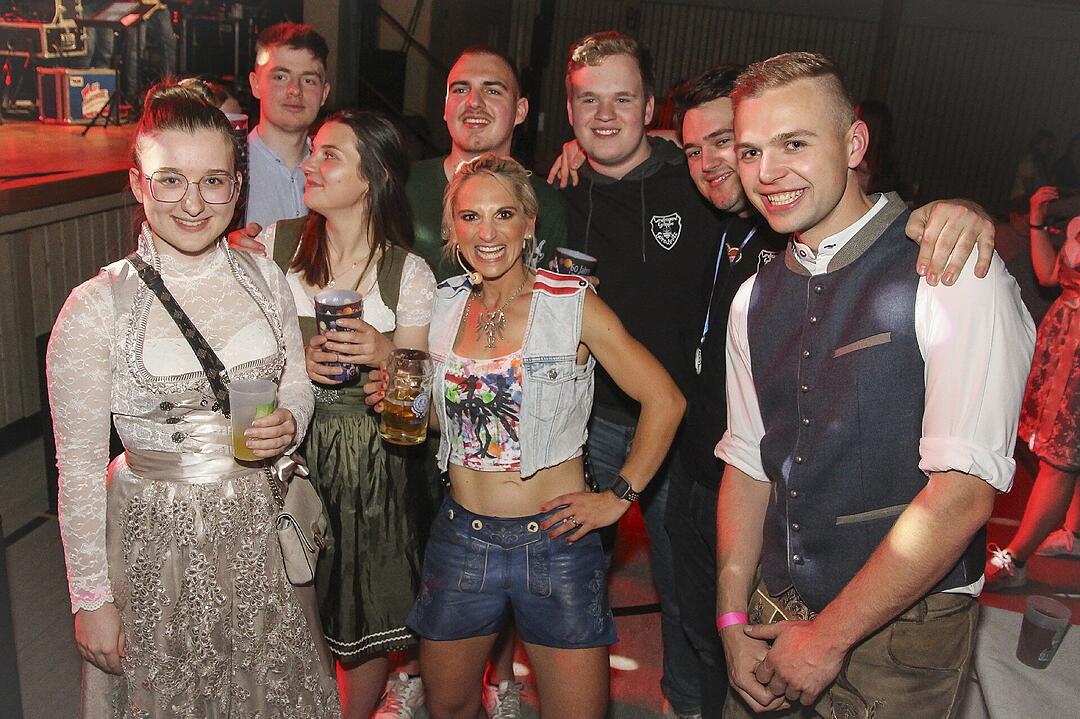 Susal – Die Partyhexe