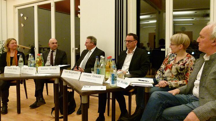 V. l.: Ursula Sowa, Jürgen Mistol, Günter Straub, Veit Bergmann, Simone Oswald und Wolfgang Budde. Foto: Marion Krüger-Hundrup