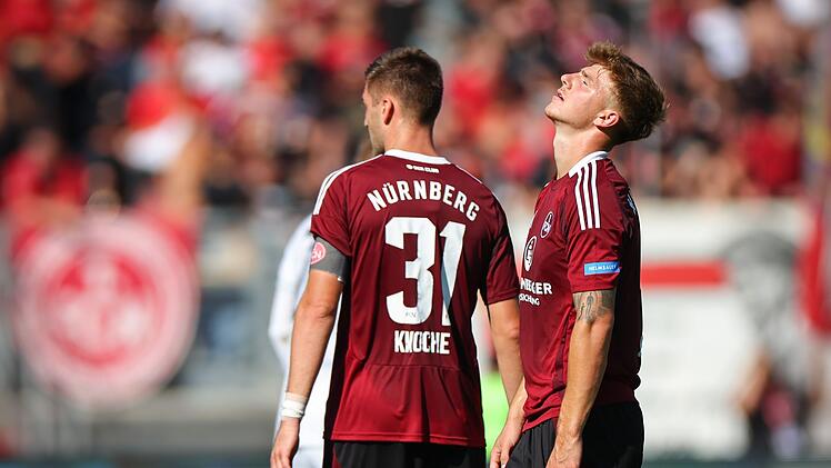 FCN sucht weiter seine Abwehr: Klose baut für ihn das System um