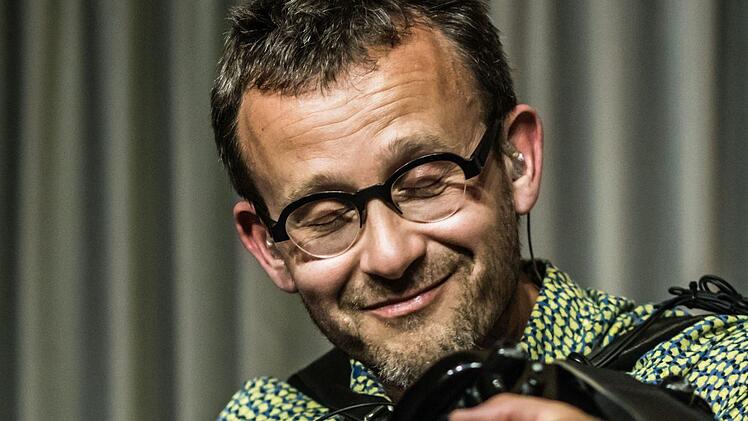 Coburg-Debüt: Das Ensemble "Trams des Balkans" beeindruckte die Zuhörer bei "Leise am Markt".Foto: Jochen Berger