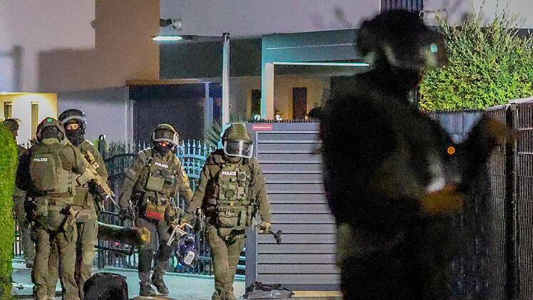 Landesweiter Schlag gegen "Hells Angels" - Polizei auch in Bayern im Einsatz
