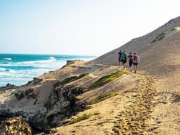 Trotz der Traumkulisse war die Laufstrecke auf Boa Vista für Markus Süße und seine Mitstreiter sehr anspruchsvoll - Sand, Teer, Schotterwege - rauf und runter, der Untergrund wechselt ständig.