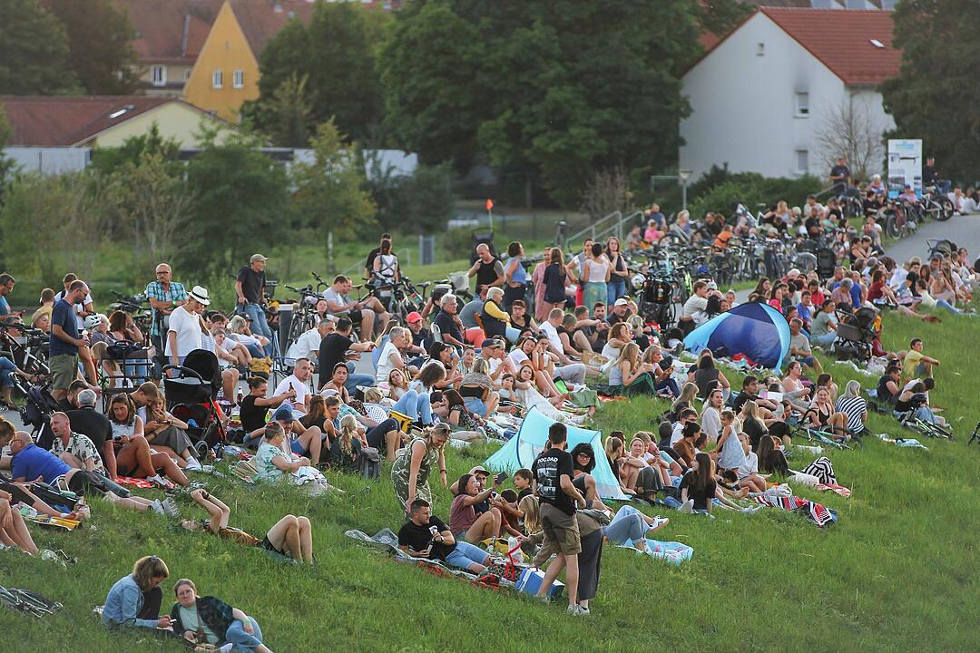 Sommertour unter dem Motto &bdquo;30 wunderbaren Jahren&ldquo;