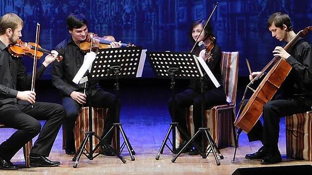 Andrej Schewljakow (l.) und seine Streicher haben ihre Schwerpunkte im Jazz und in der Klassik.