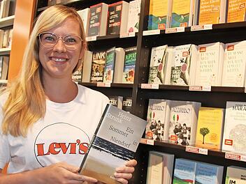 Anna Nordt von der Buchhandlung Rupprecht hatte gut zu tun. Viele kamen, um in der Buchhandlung zu stöbern. "Es ist zu spüren, dass mehr Touristen in der Stadt sind", sagt sie.