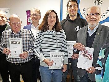 Diese Mitglieder wurden vom ATS Kulmbach f&uuml;r 25-, 40- und 50-j&auml;hrige Mitgliedschaft geehrt.