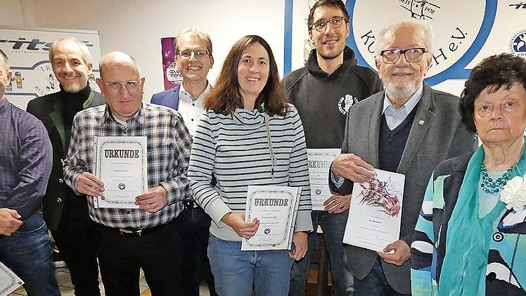 Diese Mitglieder wurden vom ATS Kulmbach für 25-, 40- und 50-jährige Mitgliedschaft geehrt.