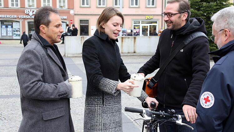 MGO-Chefredakteur Frank Förtsch (links) mit CSU-Bundestagsabgeordnete Emmi Zeulner Foto: Matthias Hoch