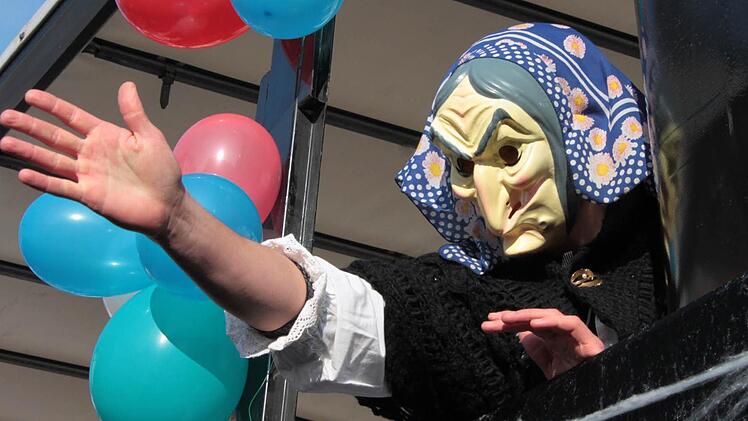 Marktplatztreiben in Stadtsteinach. Foto: Jürgen Gärtner