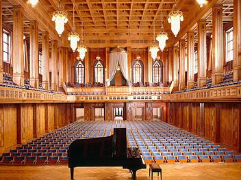 Der Große Saal  Foto: Archiv Saalezeitung
