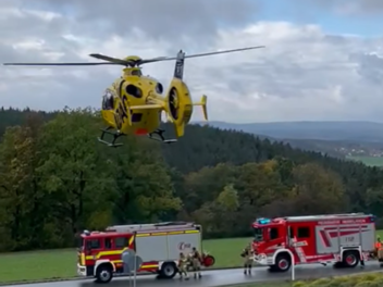 Harsdorf: Zwei Verletzte nach Unfall auf der A70 - Zeugen gesucht Harsdorf: Zwei Verletzte nach Unfall auf der A70 - Zeugen gesucht