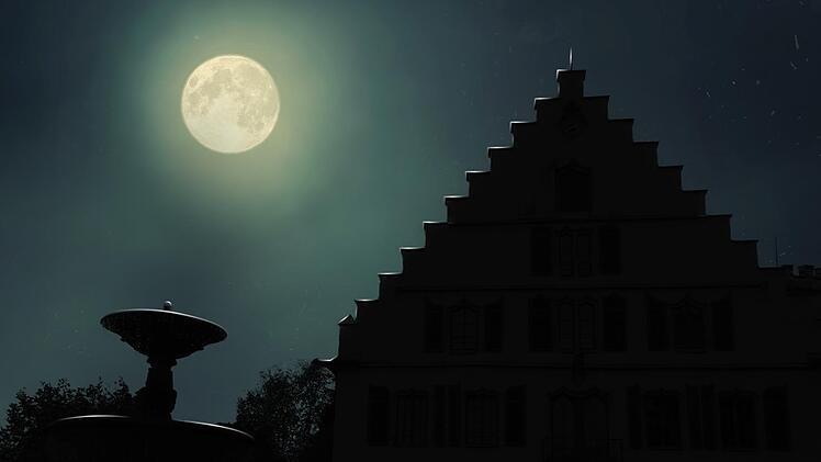 Wenn es um Schloss Rosenau dunkel wird, gibt es Probleme, die lange unterschätzt wurden.