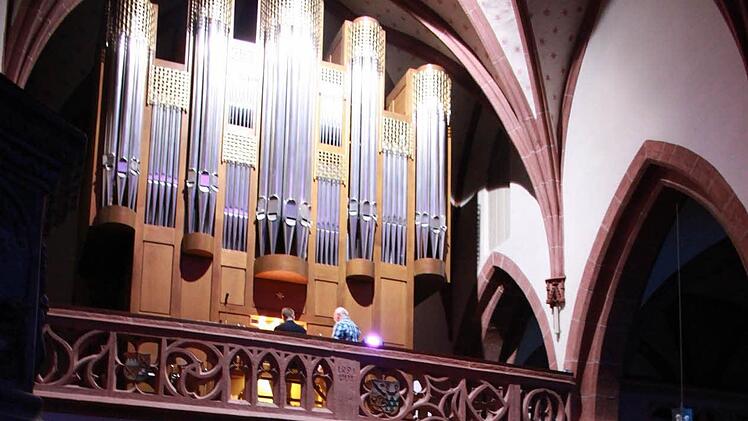 Ralf Hofmann ließ die Orgel erklingen