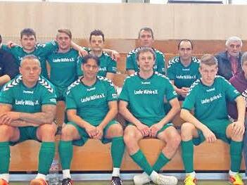 G&uuml;nther Reichhold (r.) freute sich &uuml;ber den Erfolg seines Teams. Foto: pr