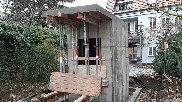 Das Stadtwerk Haßfurt rechnet damit, dass der Aufzug zur Altstadtgarage in Haßfurt im März 2019 fertiggestellt sein wird.