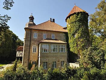 Das prachtvolle untere Schloss in Untersiemau.  Fotos: Harald Koch