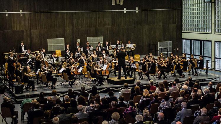 Impressionen vom Gastspiel des Jugend-Symphonieorchester Oberfranken in FrohnlachFoto: Jochen Berger