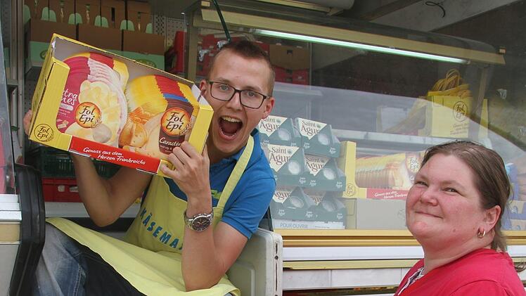 Mit 19 Jahren ist Käse-Maxx der jüngste Marktschreier. Foto: Sonny Adam