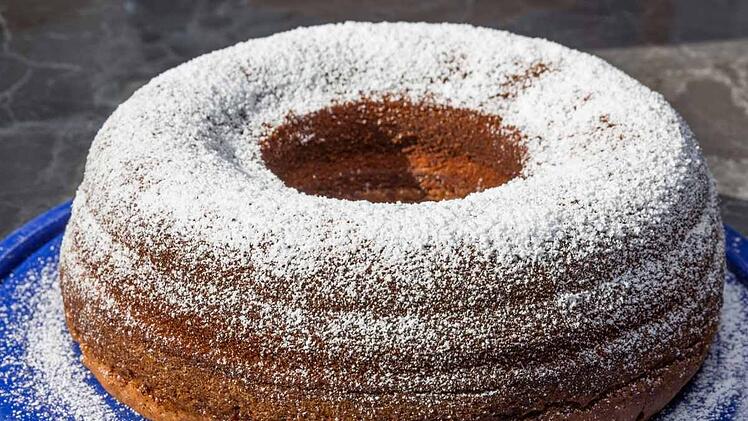 Eines der beliebtesten Rezepte in Franken 2022 war dieser leckere Eierlikör-Nusskuchen