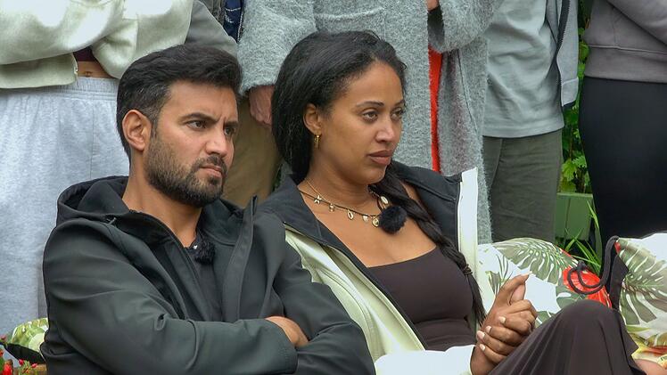 In dieser Folge mal nicht das unglücklichste Paar (aber dennoch in der Krise): Ersin (l.) und Sarah