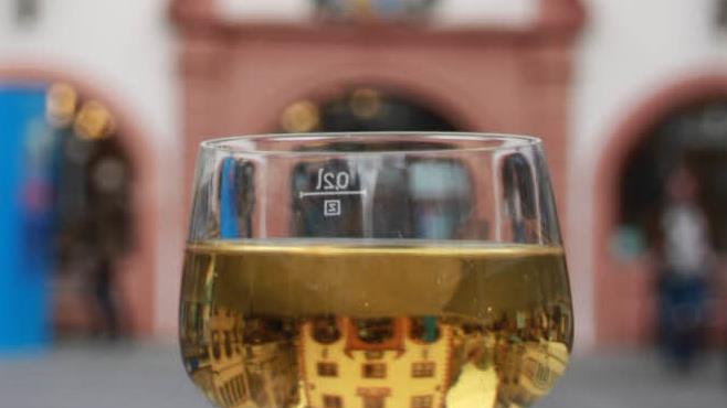 Die Stadt Bad Kissingen will heute die Verträge für die geplante Vinothek unterzeichnen. Foto: ed/Archiv
