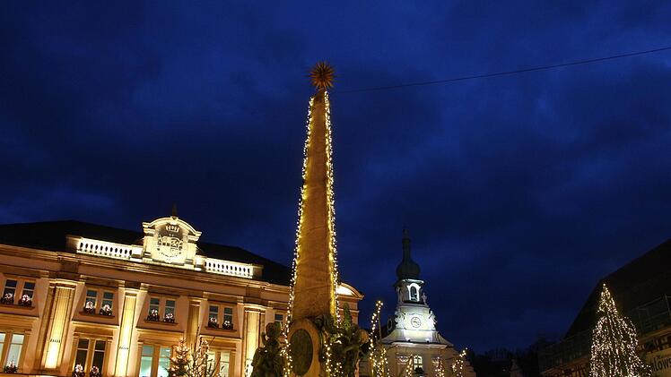 Kulmbach im weihnachtlichen Lichterglanz Foto: Jürgen Gärtner