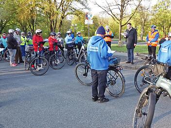 Zehn Radfahrvereine aus dem BRV-Bezirk Oberfranken beteiligten sich im April an der vom RV Concordia Altenkunstadt ausgerichteten Radwallfahrt nach Vierzehnheiligen. Die Pilgertour gilt als BRV-Bezirkswanderfahrt und spielt daher bei der Bezirkswe...