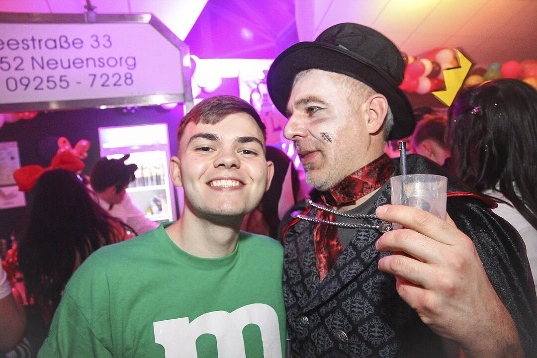 Super Stimmung beim Blütenfasching