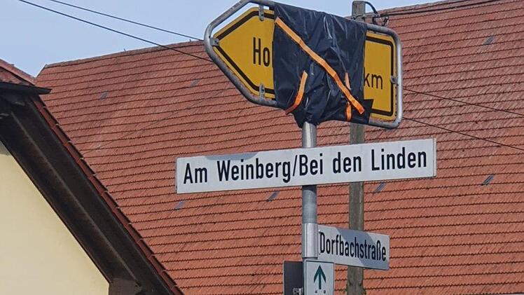 Hier wälzte sich die Schlammlawine durch Bischwind. Foto: Christian Licha