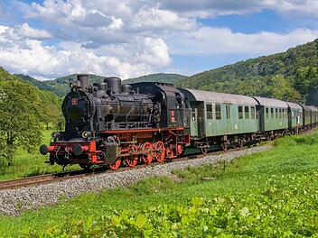Die Dampfbahn im Wiesenttal  Foto: Florian Fraaß