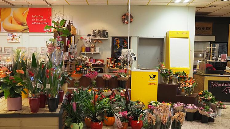 Zwischen Körnerbrötchen und Blumensträußen können Kunden in Neustadt künftig auch ihre Pakete abgeben.