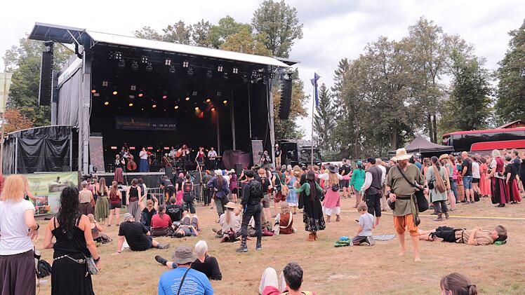 Festival, Festival Mediaval, Mediaval, Mittelalter, Mittelalterfest, Fest, Konzert, Veranstaltung, Mittelalterfest, Historisch, Party, Tanzen, Barden, Schach, Musik, Event, Veranstaltung, Selb, Franken, Bayern