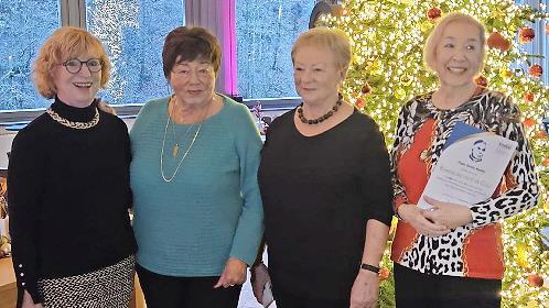 Mitbegr&uuml;nderinnen der Jazz-Dance-Gruppe und 50-j&auml;hrige Jubilare: Elke Teuscher, Gertrud Pika, Regina Burkard und Doris Rudel.