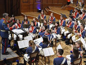 Spritzig, konzentriert und spielfreudig präsentierte das Jugendmusikkorps der Stadt Bad Kissingen seine musikalische Bütt.  Fotos: Peter Klopf