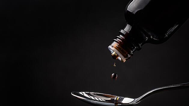 Gefährlicher Cocktail aus Softdrink und Hustensaft - Jugendlicher aus Bayern tagelang in künstlichem Koma