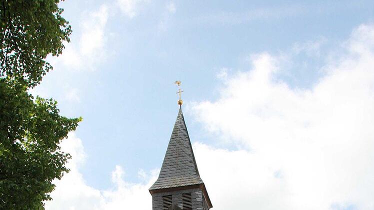 Die Kirche im Herzen von Singenrain ist mehr als ein Gotteshaus: Das Denkmal sorgt für ein gutes Gefühl, Identität und Freiheit. Foto: Carmen Schmitt