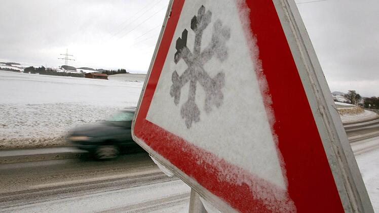 Wetter auf Achterbahnfahrt: Schneewarnung, milde Tage und Hochwassergefahr binnen weniger Tage