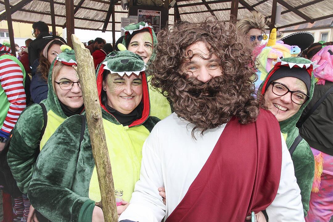 Großer Faschingsumzug  zum Stadtsteinacher Marktplatz