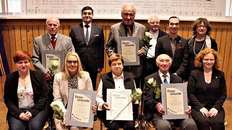 Die Jubilarinnen und Jubilare der Sängergruppen Maintal und Kordigast.Gerd Fleischmann