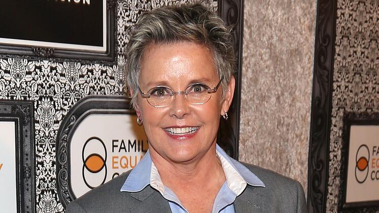 Als Schauspielerin sollte die Rolle der Marcy Rhoades ihre bislang gr&ouml;&szlig;te bleiben, daf&uuml;r machte sich Amanda Bearse hinter der Kamera einen Namen.