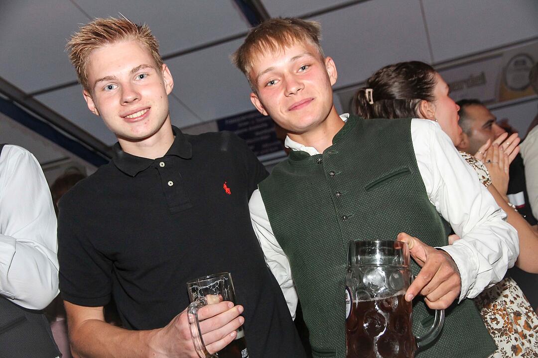 Super Stimmung beim Wiesenfest.