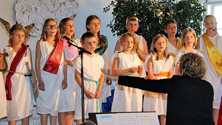 Musical-Aufführung des Kinder- und Jugendchors der Liedertafel 1881 Münnerstadt in der Alten Aula am Stenayer Platz.  Foto: Dieter Britz