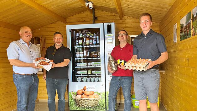 Ahorn: L&auml;ndliche Nahversorgung - Regionale Produkte aus dem Automaten kaufen