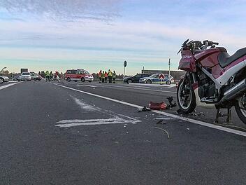 Ein 18-j&auml;hriger Motorradfahrer ist am Mittwochmorgen bei einem Unfall im Kreis W&uuml;rzburg schwer verletzt worden. Foto: News5/Desk
