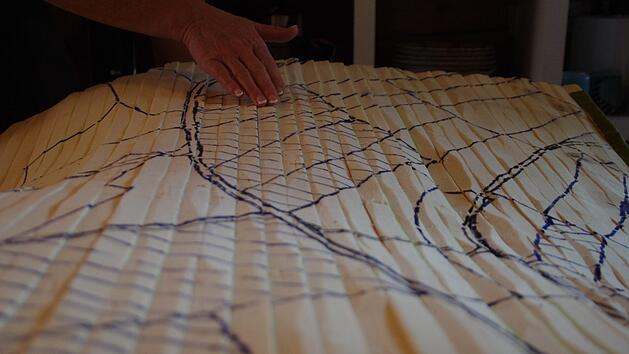 Das Profil des M&uuml;hlbergs, dort wo das Feriendorf (schraffierter Bereich) geplant war.  Foto: Marco Mei&szlig;ner